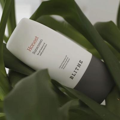 Увлажняющий солнцезащитный крем Honest Sunscreen – фото 3