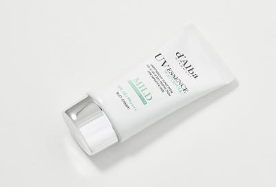 D'AlbaСолнцезащитный крем для чувствительной кожи Waterfull Mild Sun Cream SPF 50+ 50мл – фото 1