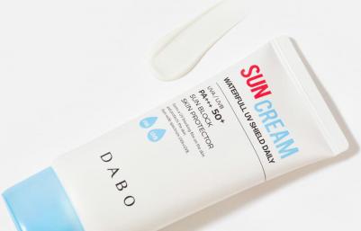 Солнцезащитный крем с гиалуроновой кислотой SPF50+ PA+++, 50мл – фото 5