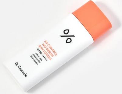 Солнцезащитный лосьон для жирной кожи 5? Control Clearing No Sebum Sun Lotion – фото 5