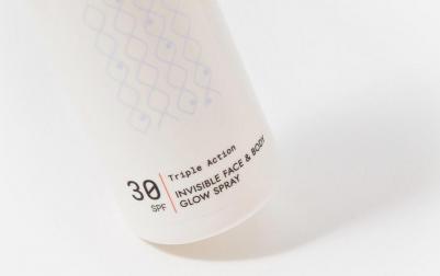 Спрей для загара с естественным блеском Invisible Face & Body Glow Spray SPF 30, 200 мл – фото 1