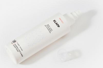 Спрей для загара с естественным блеском Invisible Face & Body Glow Spray SPF 30, 200 мл – фото 3